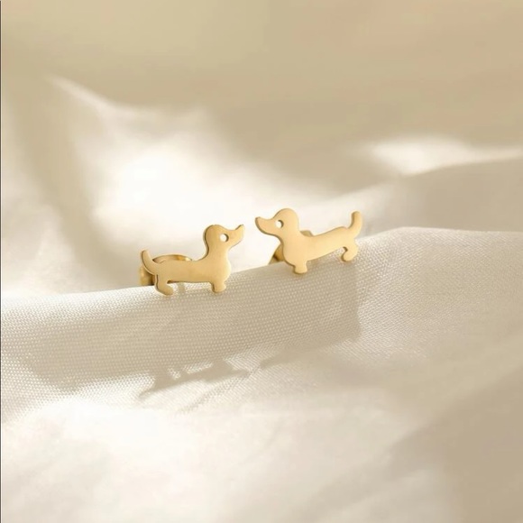 Wiener Dog Gold Stud Earrings - Picture 2 of 3
